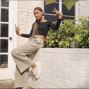 Meet your Posher, Olivia